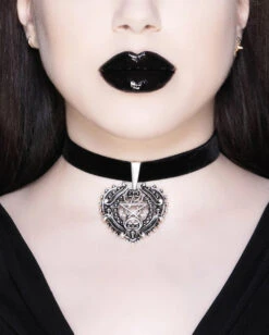 KILLSTAR Deadheart Samt Choker