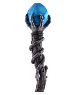 Zauberstab Serpenta Mit Blauem Stein -Cosplay-Laden zauberstab serpenta mit blauem stein magic wand serpenta with blue stone cosplay kostuemzubehoer 38923 03